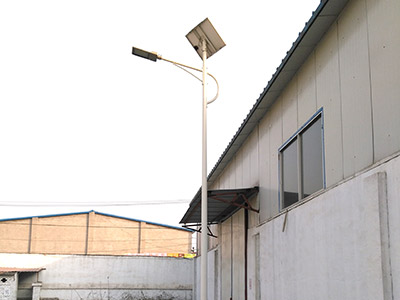 保定易縣良崗鎮(zhèn)太陽能路燈案